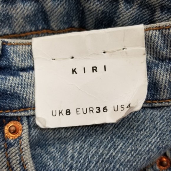 Topshop Kiri HighWaist Fray Hem Hot Pants Shorts 4 - Picture 7 of 8